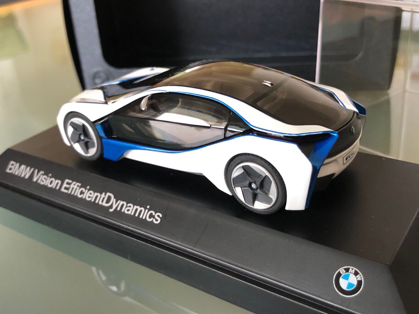 BMW Modellautos: BMW Vision Efficient Dynamics – Neu und originalverpackt aus Flawil von Imperiosud 4