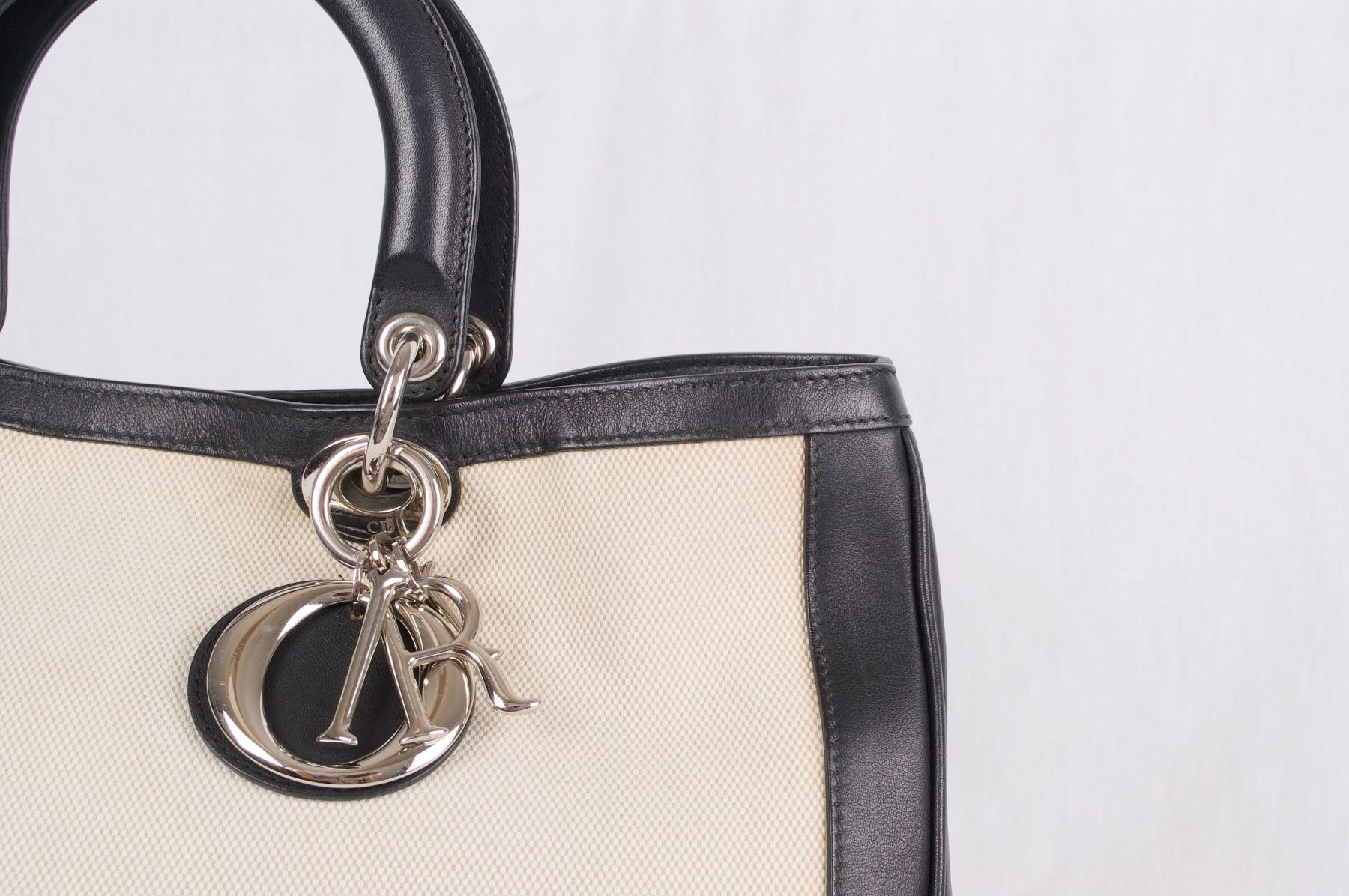 Dior Borse da donna: AUTH CHRISTIAN DIOR DIORISSIMO 2 WAY SHOULDER BAG – Usato da Lausanne venduto da Lamedusac 1