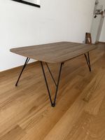 Couchtisch Holzoptik mit schwarzen Metallbeinen