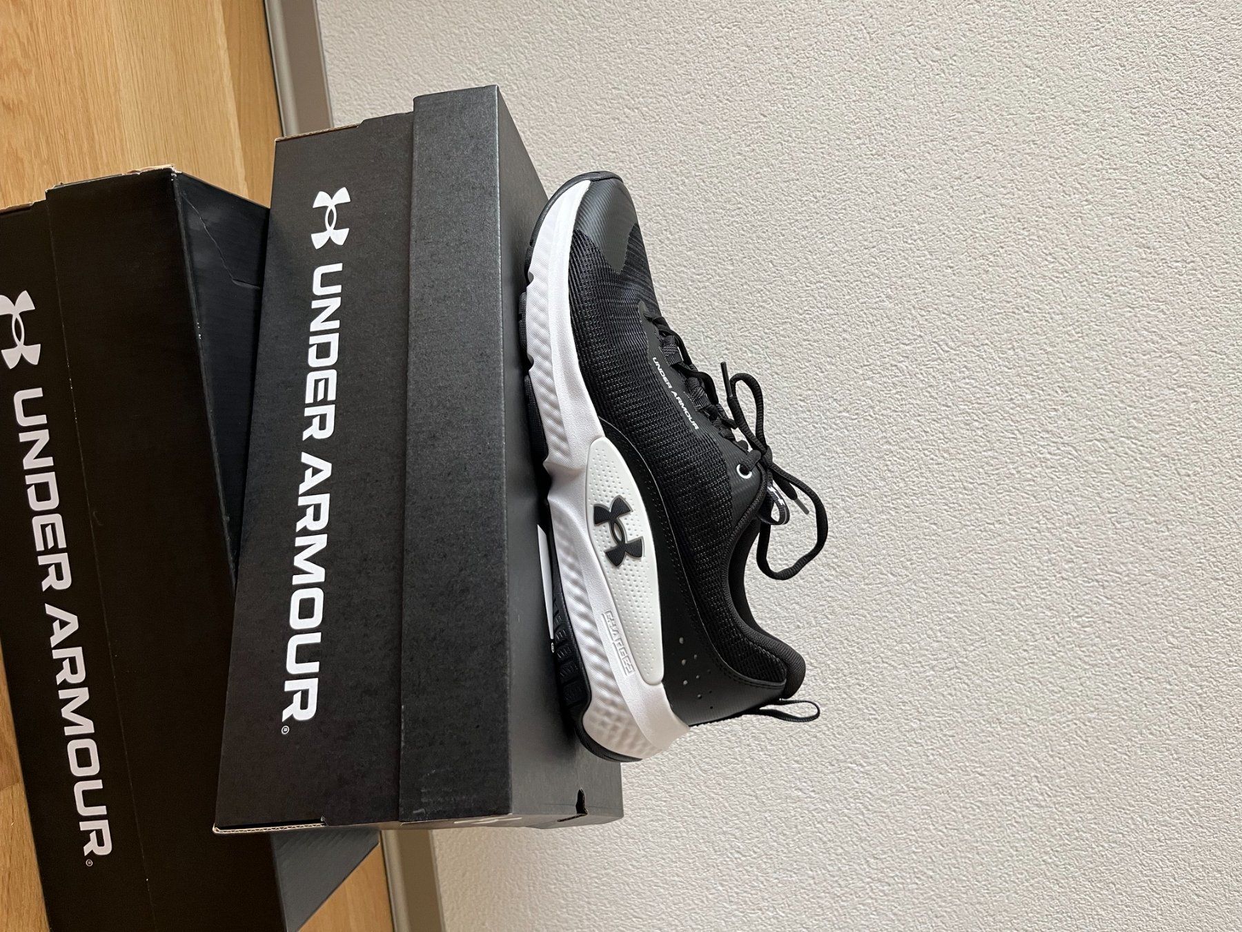 Under Armour Scarpe da uomo: Under Armour Dynamic Select - Taille 44.5 - Neuves – Usato da Argnou (Ayent) venduto da Duckcifer 2