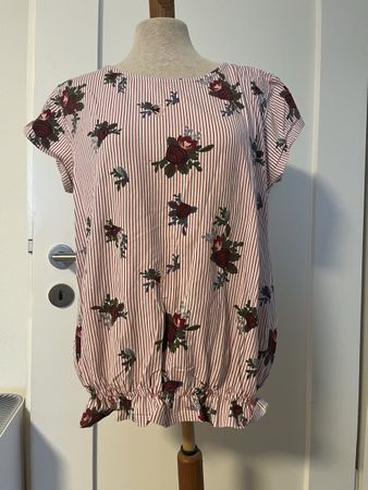 Sommeroberteil mit Blumenmuster, Grösse M- L