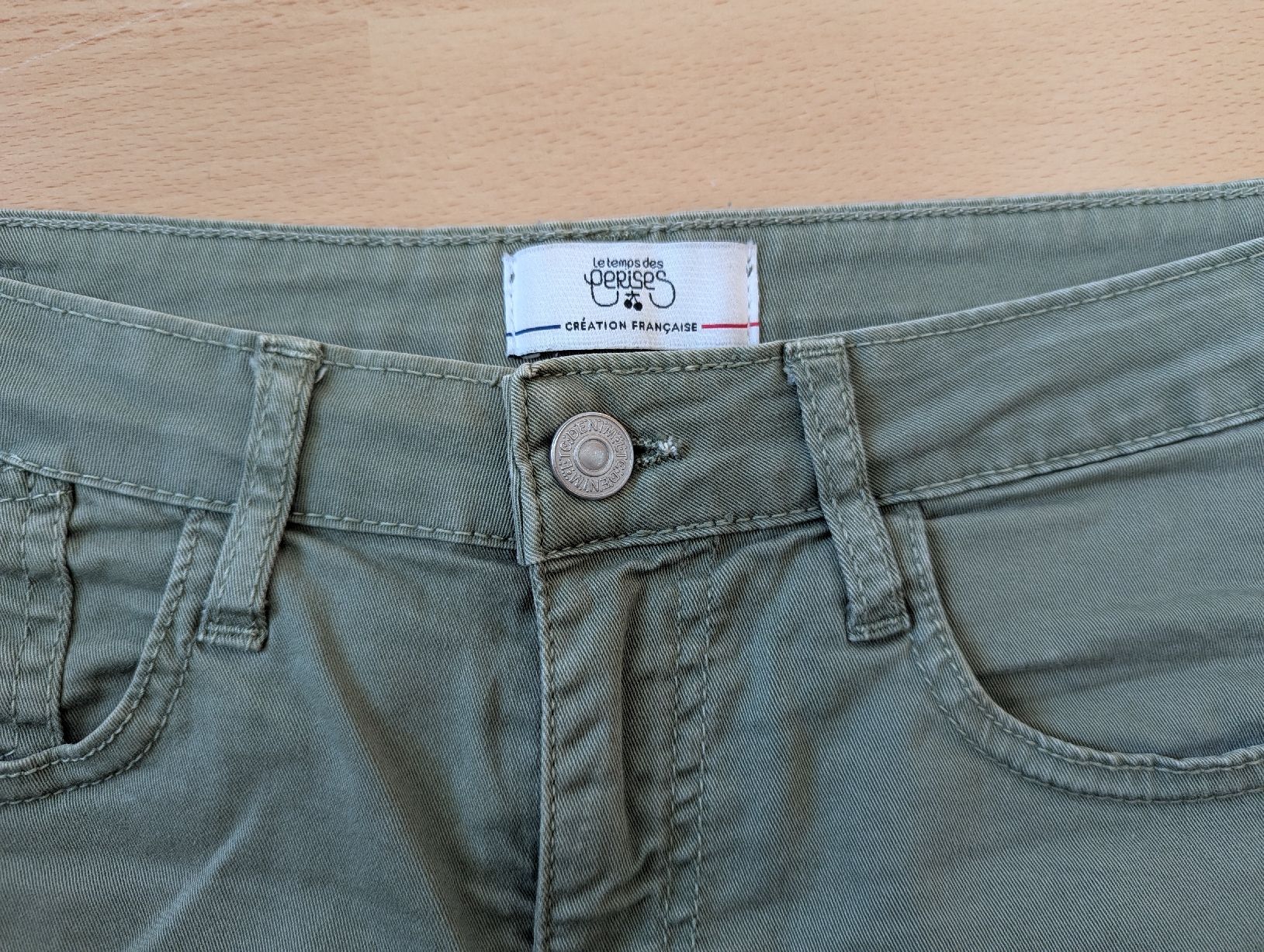 Le Temps Des Cerises Pantaloni: short le temps des cerises 36 – Usato da Montreux venduto da dem_gyt9 1