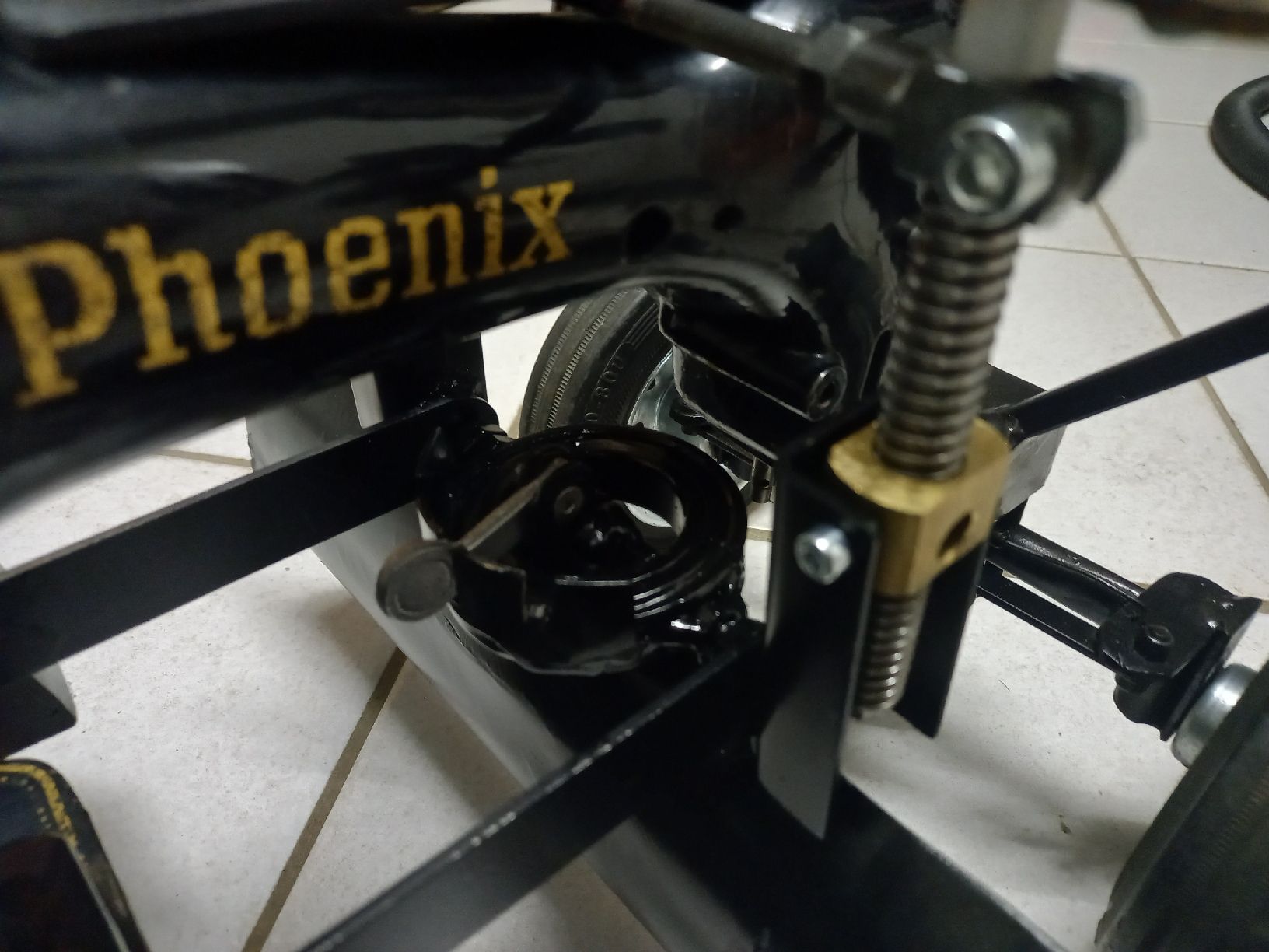 Trattori: Phoenix Nähmaschine  Grader Traktor Deko-Objekt! – Usato da Rüderswil venduto da leopaul01 7