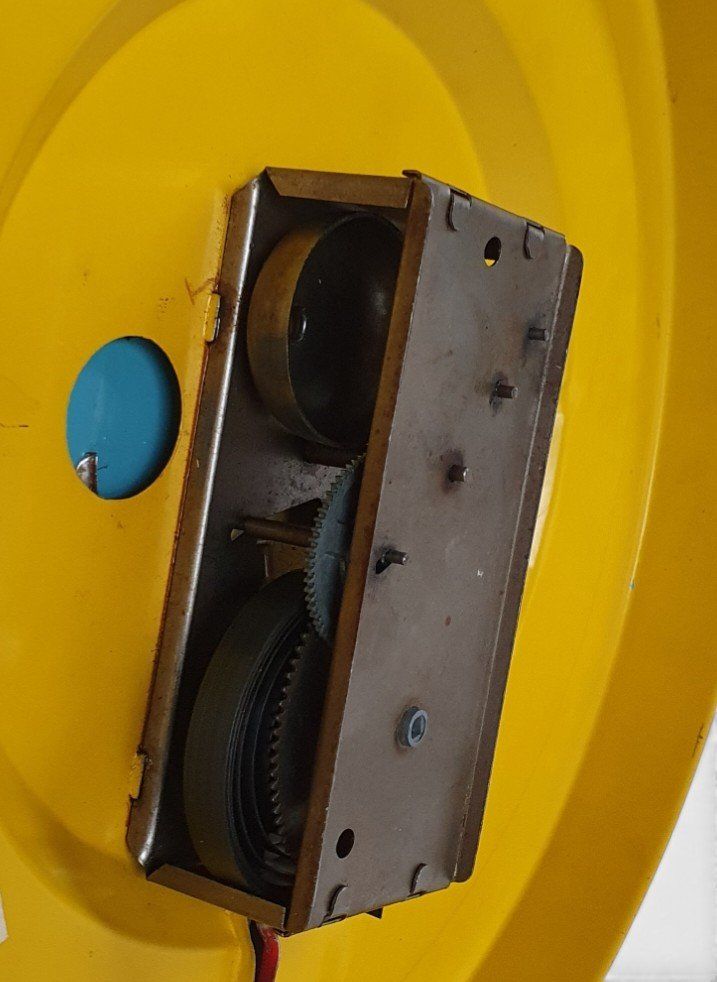 Spielzeuge: grosses, altes Blech-Karussell – Gebraucht aus Flawil von JaguarXJSHE 5