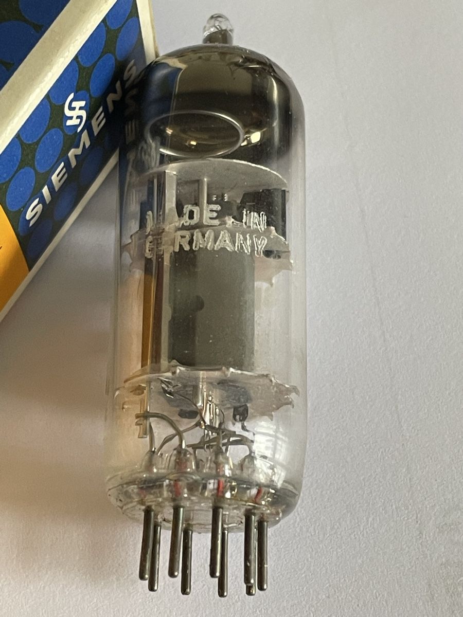 Siemens Composants électroniques: Ecl80 Siemens  – Neuf (Voir description) à Oftringen par Jradioman 1