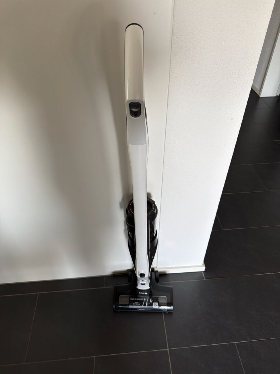 Miele Aspirateurs & Accessoires: Miele Triflex HX2 – Neuf (Voir description) à Aarburg par sharan1993