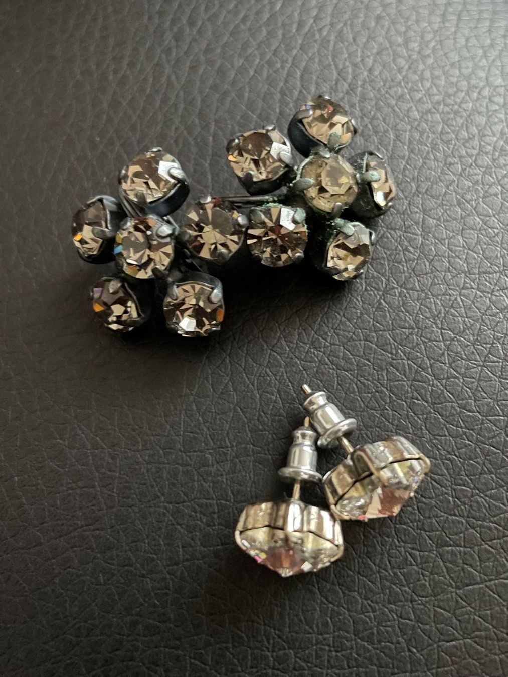 Altri gioielli: Modeschmuck - Ohrstecker, Ohrclips und Ring (Damen) – Usato da Luzern venduto da Roger3022 2