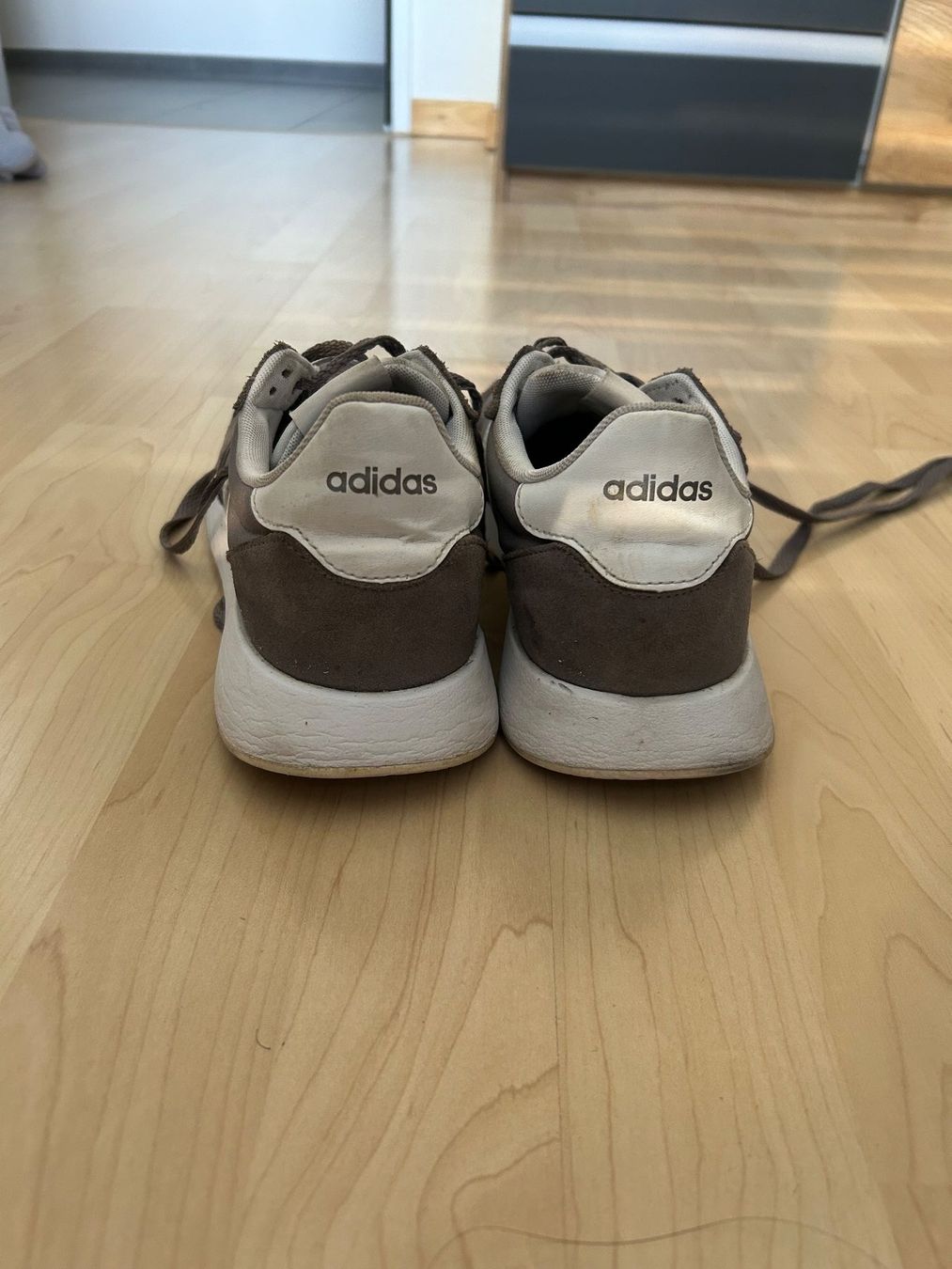 Adidas Scarpe da donna: Adidas-Sneaker – Usato da Langenthal venduto da Miichelle 2