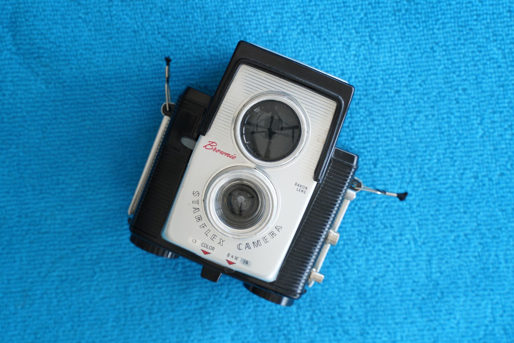 Kodak Fotocamera: Kodak Brownie - Starflex Camera – Difettoso da Dagmersellen venduto da sim_zqh8 7