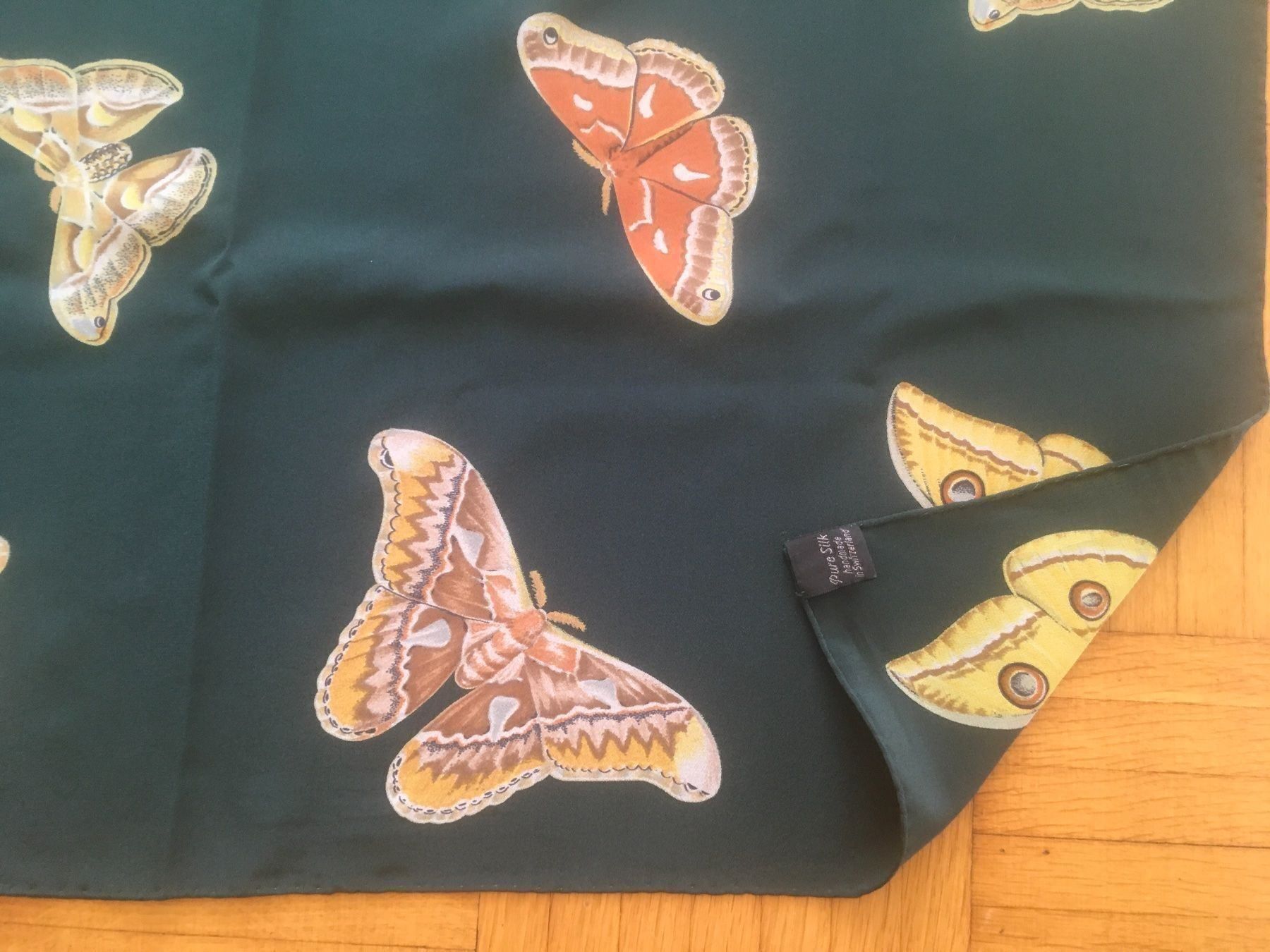 Foulards, Tücher & Schals: Foulard Seidenspinner Schmetterlinge – Neu (gemäss Beschreibung) aus Zürich von mirjamgg 1