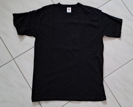 schwarzes T-Shirt Grösse 164