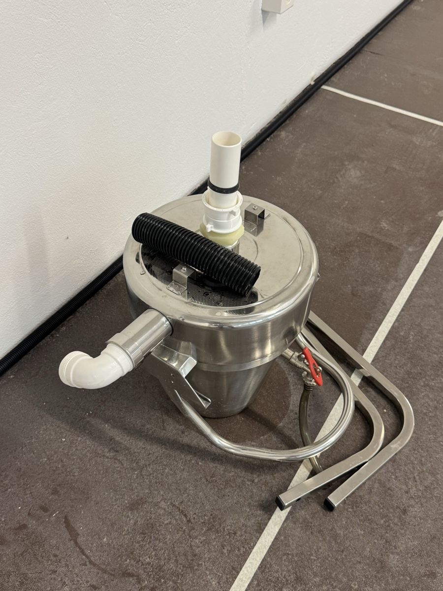 Medizinische Geräte: Gipsabscheider Edelstahl Zahntechnik-Labor – Neu und originalverpackt aus Bern von Jackowar83 2