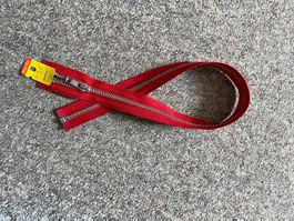 Reissverschluss rot mit Metall Zacken teilbar 55 cm 43b
