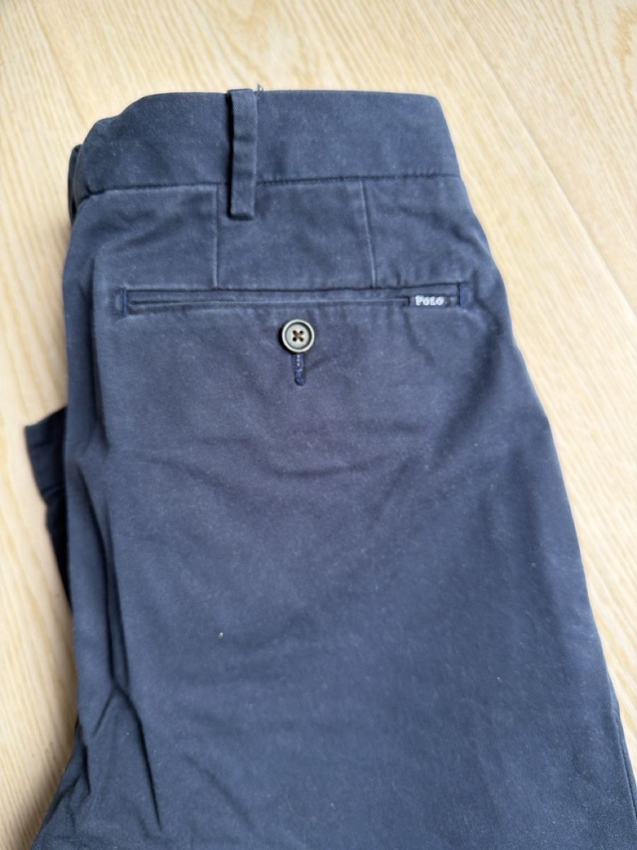 Ralph Lauren Pantaloni: Ralph Lauren blue chino 30/30 – Nuovo (secondo la descrizione) da Mont-sur-Lausanne venduto da sashwindow 2