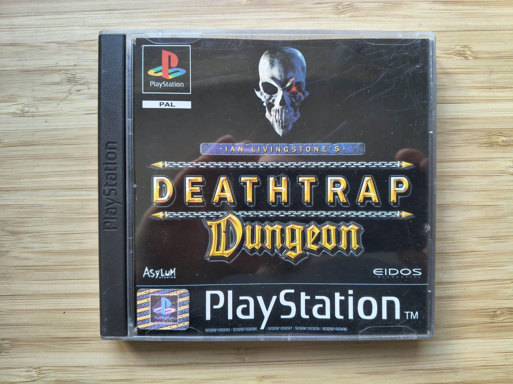 Giochi: Deathtrap Dungeon (PS 1) – Usato da Riedholz venduto da ste_96cd