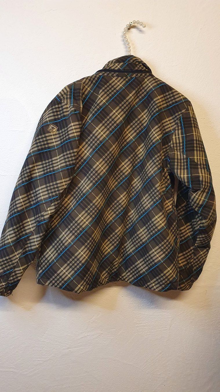 Giacche: 🌺Celsius Jacke Größe 40-L🌺 – Usato da Wald ZH venduto da CapLux 1