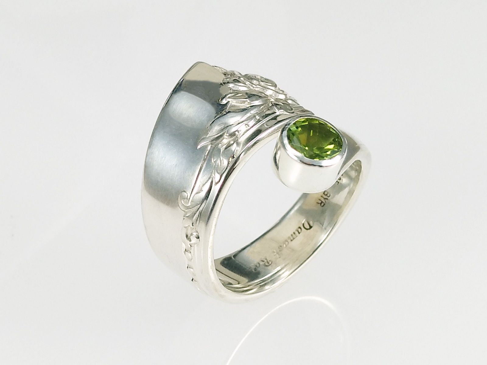 Anelli: Offener Jugendstil Silberring mit Peridot – Nuovo e nell'imballaggio originale da Meilen venduto da Byrd-bijoux 2