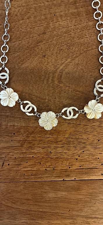 Catenine: Collier ras de cou nacré – Usato da Nyon venduto da Sotara 1