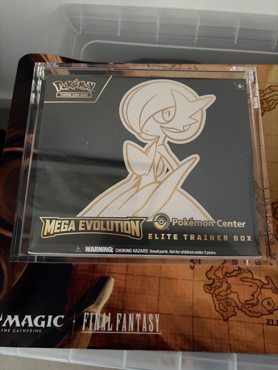Pokémon Carte collezionabili: Pokemon Center Mega Evolutions ETB Gardevoir – Nuovo e nell'imballaggio originale da Schlieren venduto da ari_jf9z