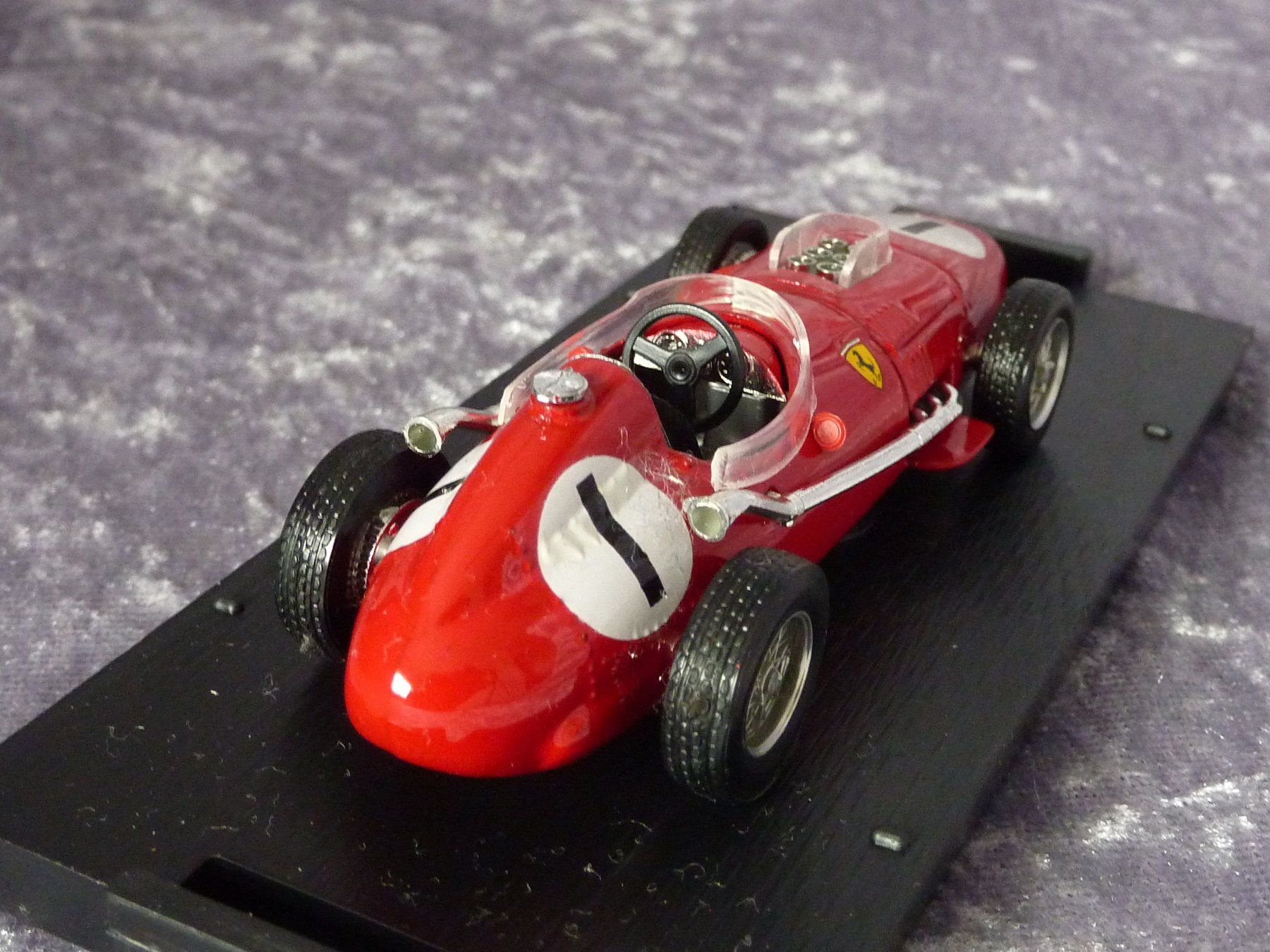 Ferrari Modellini d'auto: Ferrari D246 1:43 – Nuovo e nell'imballaggio originale da Dürrenäsch venduto da modellautos4you 4