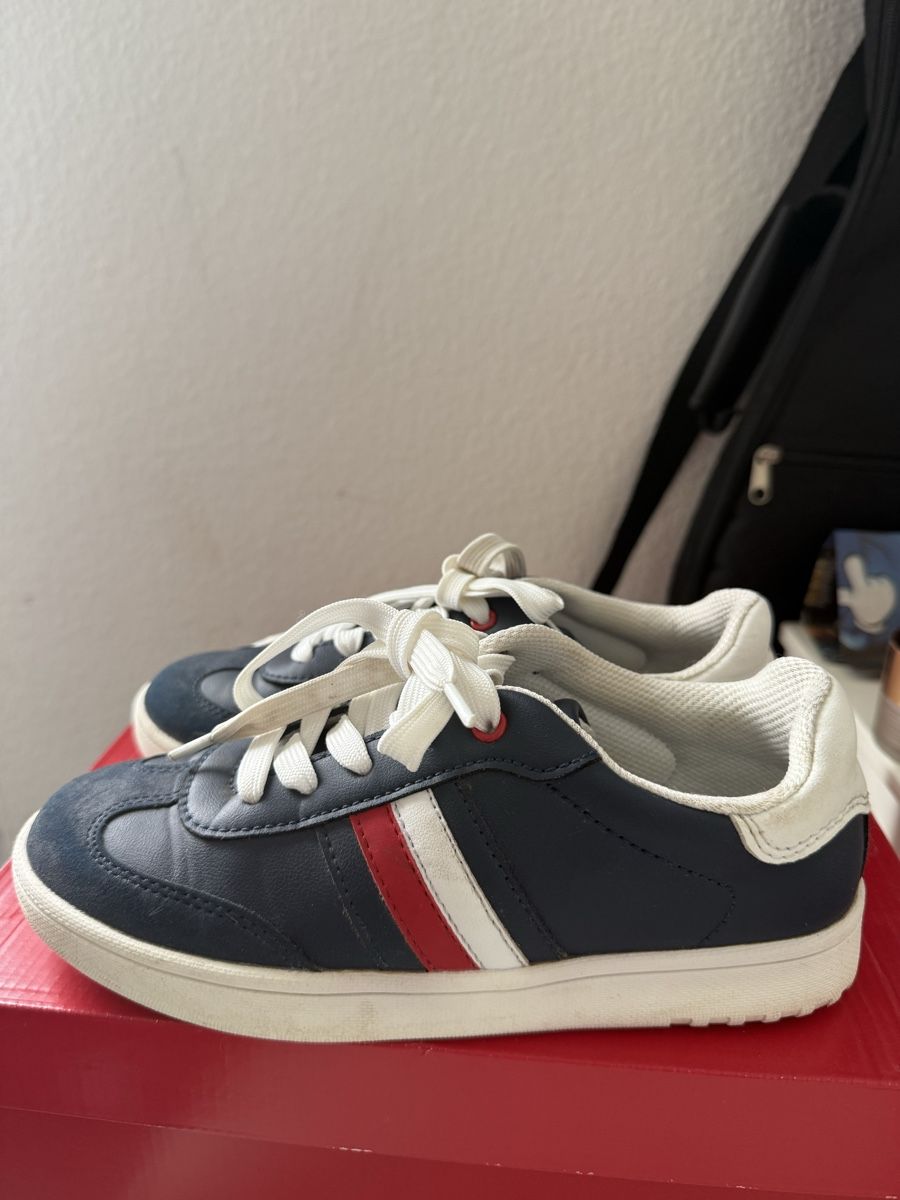 Tommy Hilfiger Scarpe per ragazzi: Tommy Hilfiger gr 34  – Usato da Belp venduto da Lu96 1
