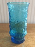 Vase ancien en verre bleu