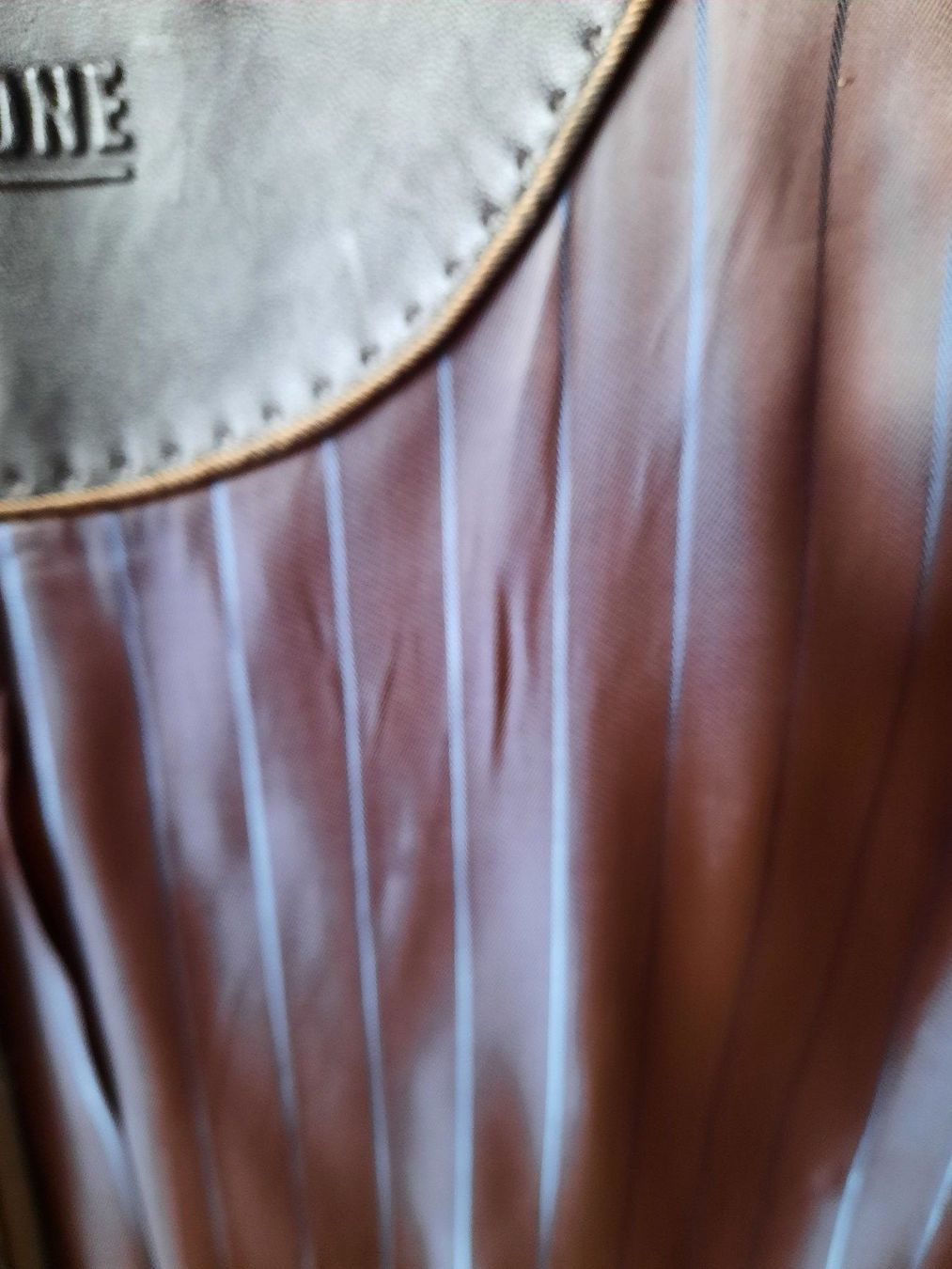 Vestes: Lederjacke – Neuf (Voir description) à Zürich par pia_p95m 3