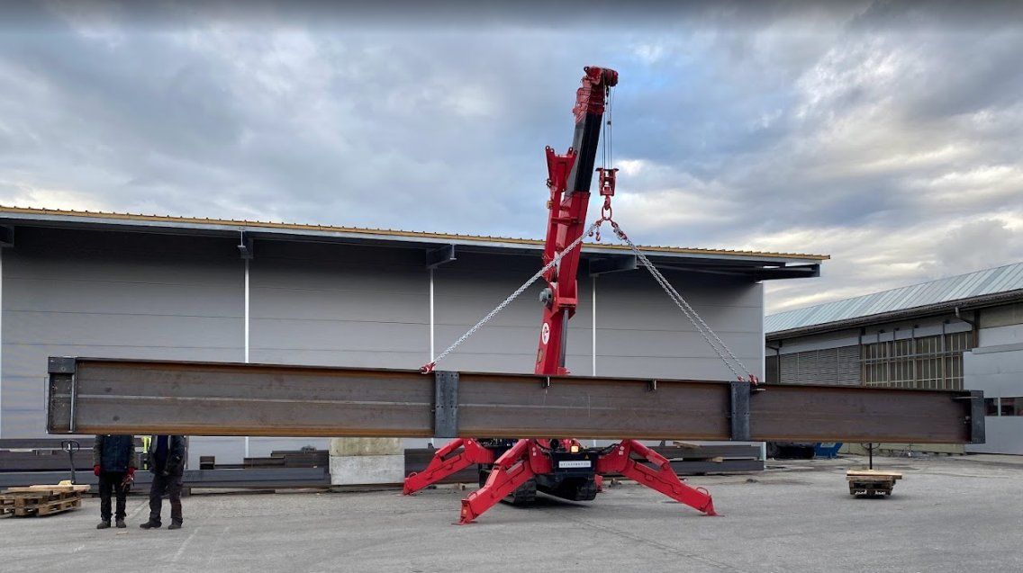 Grues: Unic URW-706 Spinnenkran – D'occasion à Nennigkofen par XEAG 1