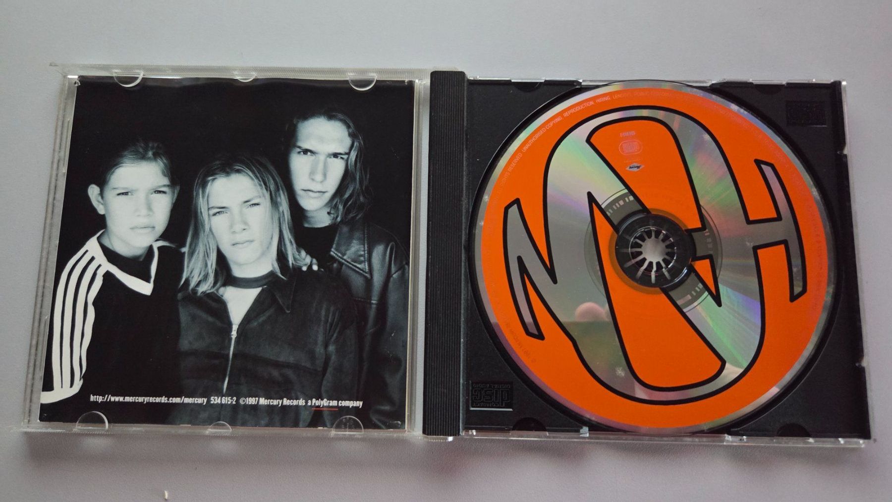 CDs: CD Hanson - Middle of Nowhere – Gebraucht aus Schaffhausen von Kellerrassel 1