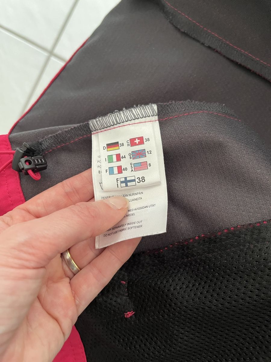 Icepeak Giacche: Softshelljacke IcePeak Grösse 38 – Usato da Männedorf venduto da Qurop 4