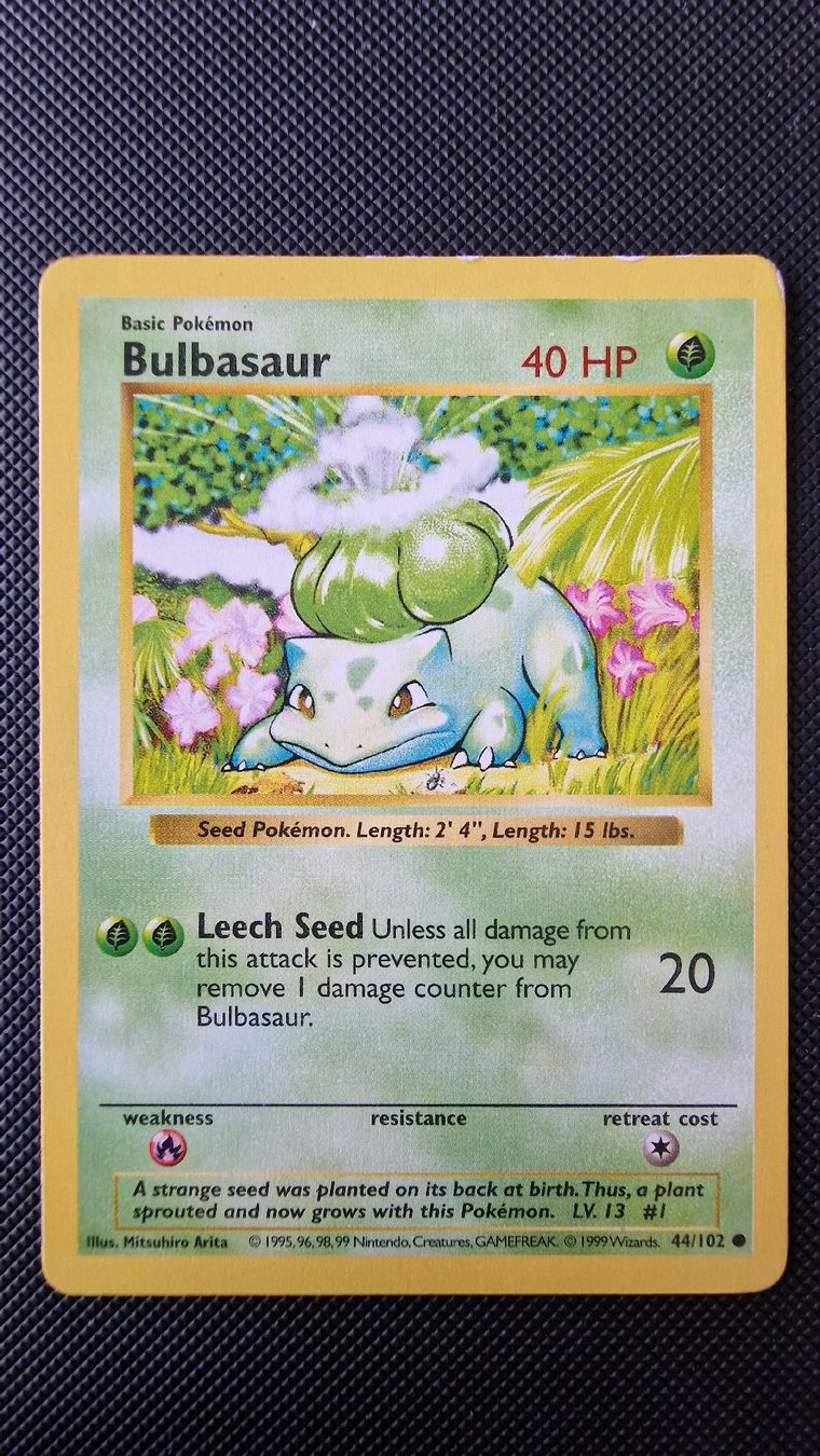 Pokémon Carte collezionabili: Bulbasaur [Shadowless] #44 – Pokémon Base Set – Usato da Veytaux venduto da PocketMonster