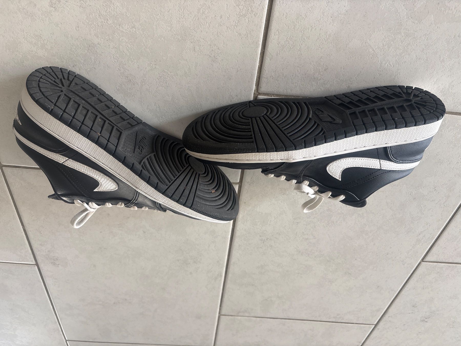 Jordan Chaussures hommes: Nike Jordan 1 Low – D'occasion à Koppigen par aline58 1