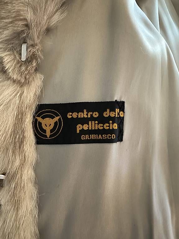 Manteaux: Pelliccia – D'occasion à Cugnasco par Stefy83 3