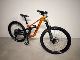Canyon Spectral CF 8 CLLCTV 2024 – Größe XS – Neuwertig