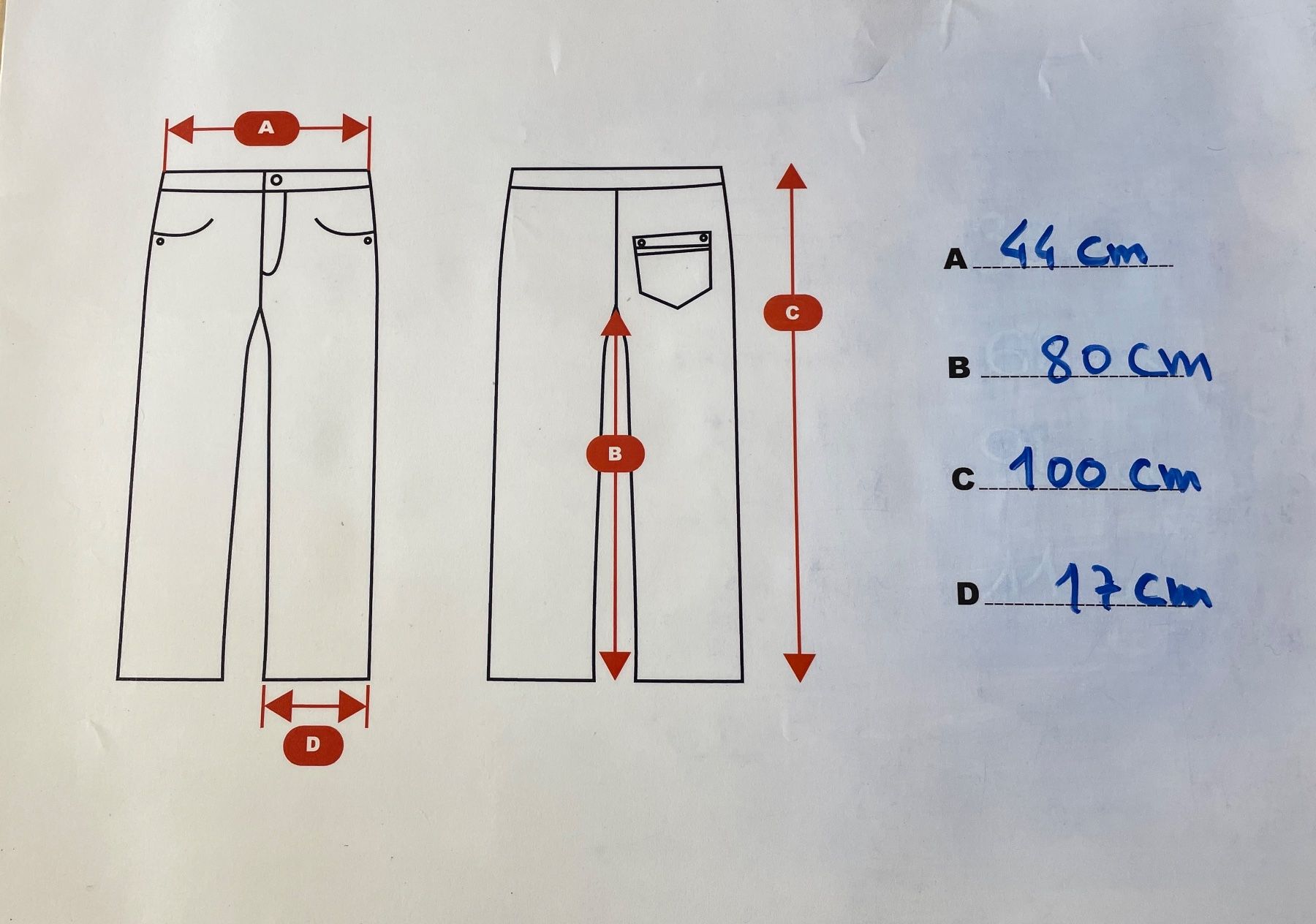 Globus Completi: GLOBUS Complet costume – Usato da Lausanne venduto da PlusValue_Lausanne 8