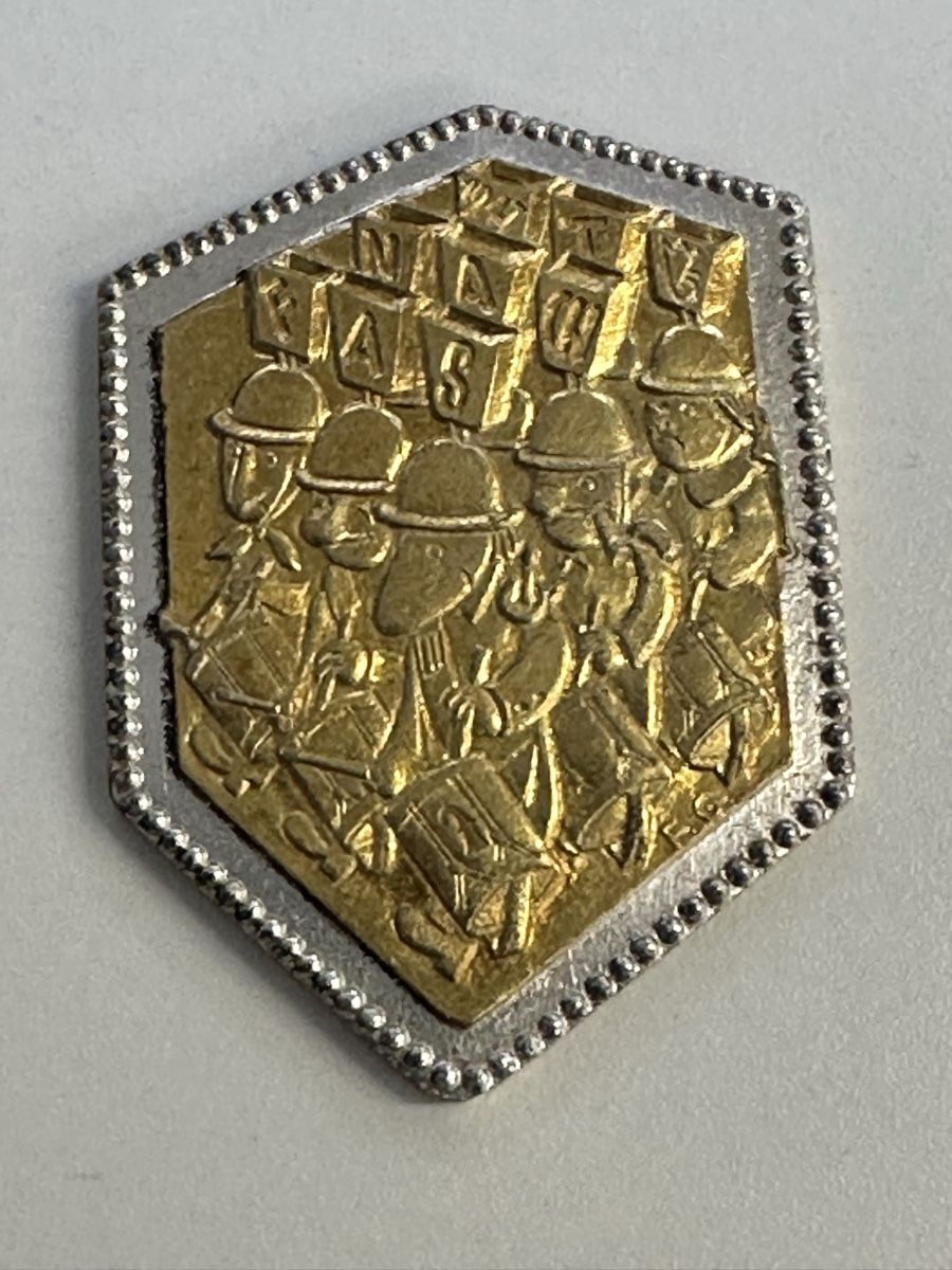 Basler Plaketten & Abzeichen: Fasnacht Basel GOLD 1947 *** – Defekt aus Basel von fasnachtsoutlet1965
