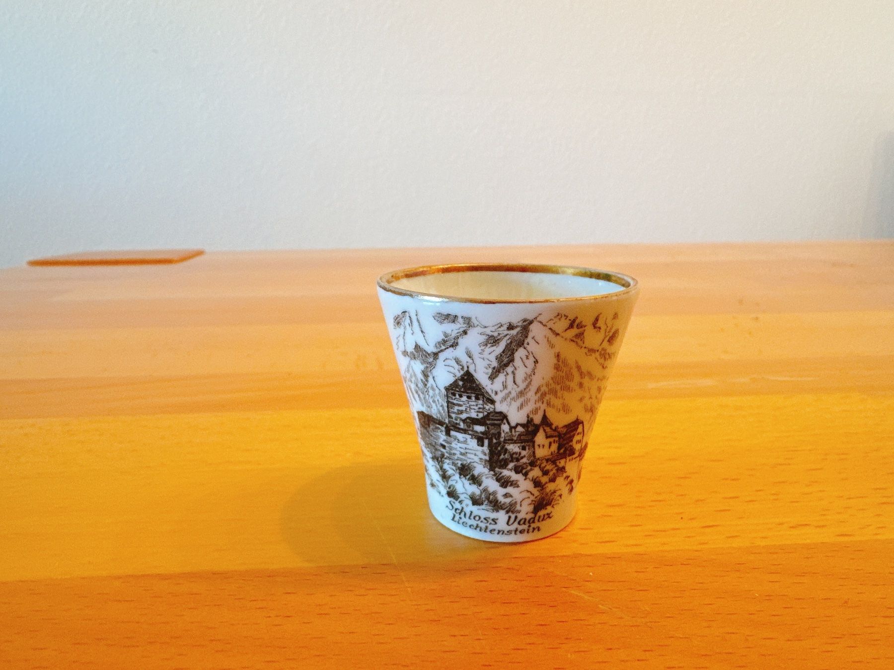 Altre Stoviglie: Vintage Eierbecher Schloss Vaduz Liechtenstein – Usato da Muttenz venduto da denise06 1