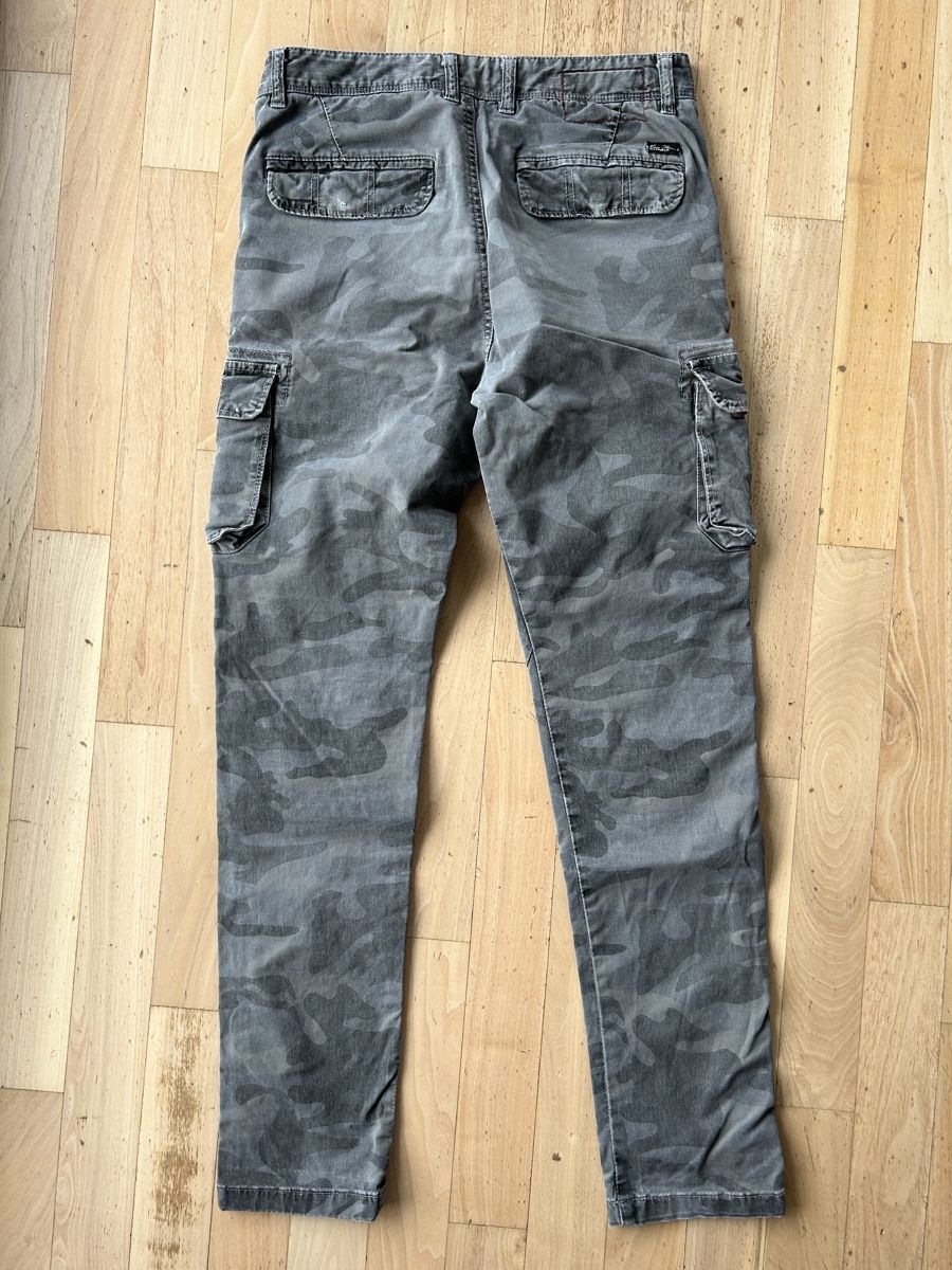 Jeans: Jeans Military Look / Cargo Hose grau Gr. 30 – Usato da St. Urban venduto da uschi73 6