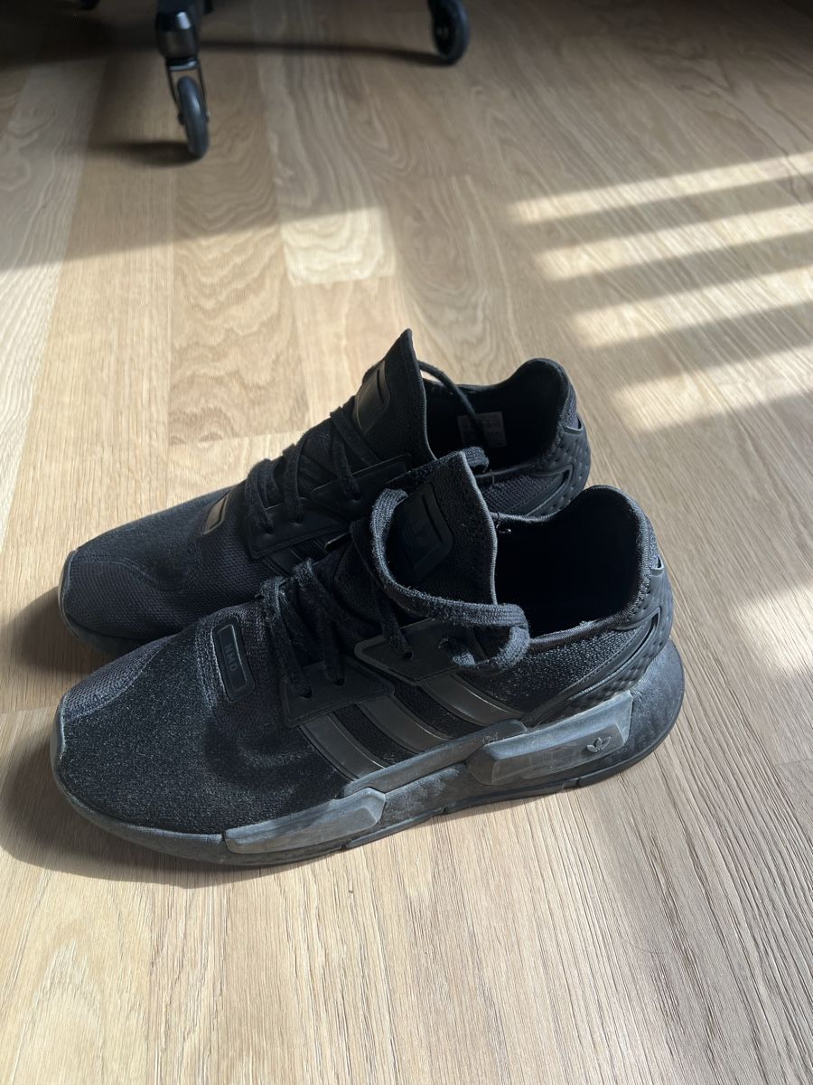 Adidas Scarpe da uomo: Adidas NMD G1 Schwarz Gr. 44 – Usato da Rickenbach ZH venduto da flavio.carnuccio 1