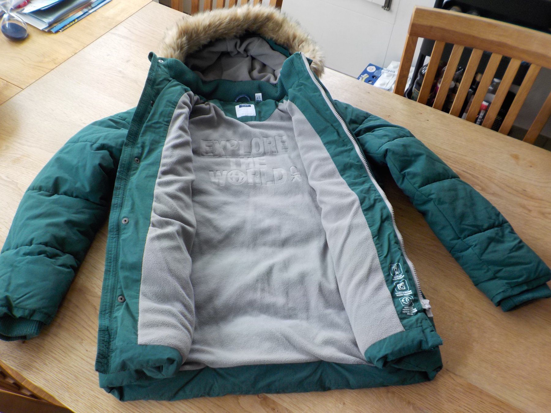 Okaidi Jacken: Winterjacke Original Okaidi Grösse 160/176 – Gebraucht aus Zürich von piervier4 5