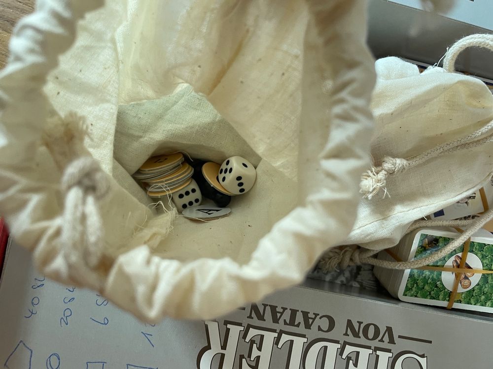 Die Siedler von Catan Brettspiel mit Holzfiguren Kaufen auf Ricardo