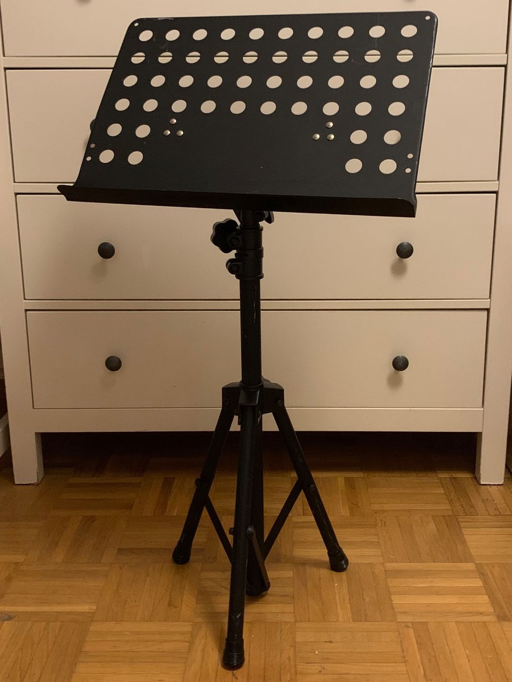 Supporti per strumenti musicali & leggii: Pupitre de musique/Lutrin – Usato da Lausanne venduto da chiclettecannelle 1