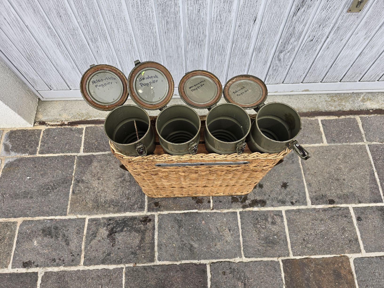 Tutte le decorazioni: Korbständer oder Dekorationgegenstand – Usato da Wohlenschwil venduto da floko01 1