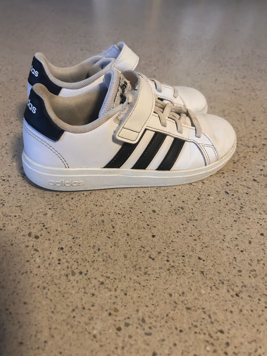 Scarpe da uomo: Adidas Kinderschuhe – Usato da HORGEN venduto da REINA2020 3