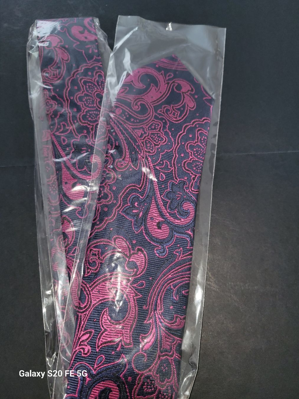 Krawatten: Krawatte – Neu und originalverpackt aus Bassersdorf von ism_kx95