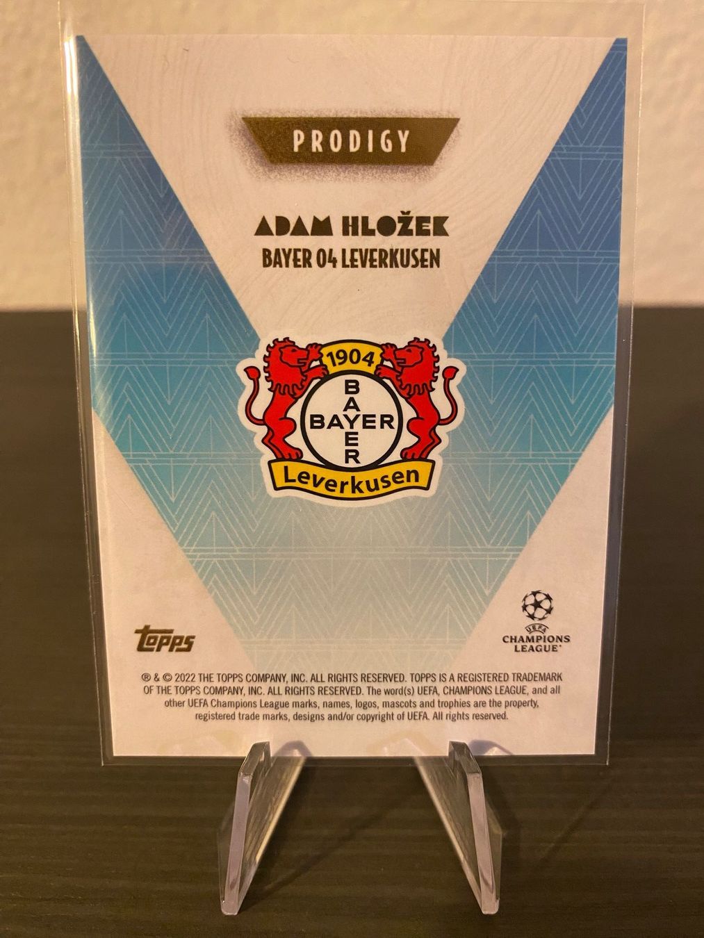 Carte collezionabili: Topps Deco - Adam Hlozek - Parallel /49 - Bayer 04 Lever. – Nuovo (secondo la descrizione) da Schaffhausen venduto da Retrogaming90 1