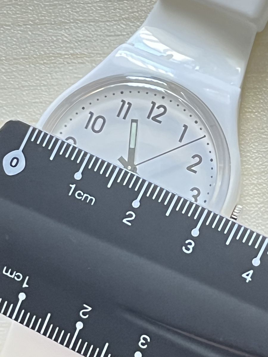 Swatch Montres: Swatch Swiss Uhr Weiss  – D'occasion à Grenchen par chththl 2