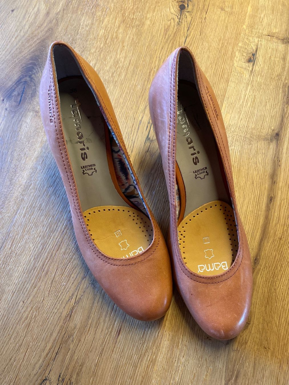 Tamaris Scarpe da donna: Pumps Tamaris – Usato da Bonstetten venduto da Isabelle1405 3