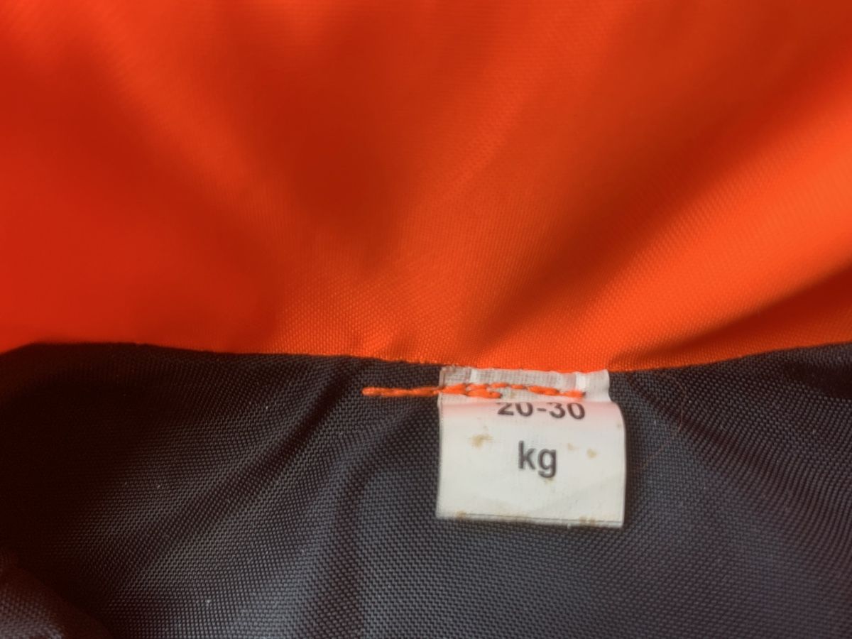 Giubbotti di salvataggio: Schwimmweste 20-30 kg – Usato da Biberist venduto da coffee13 6