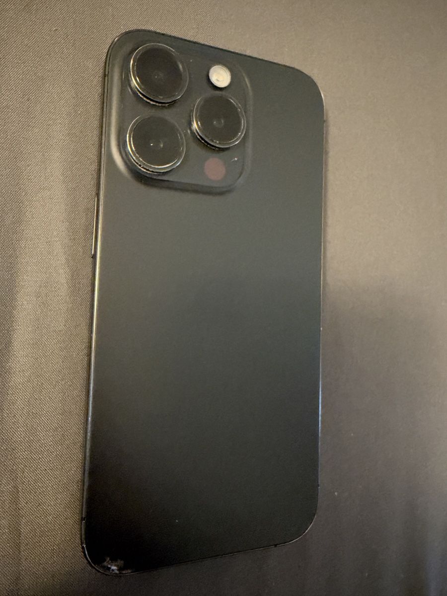 Apple Telefoni cellulari / Smartphones: Iphone 15 pro 256gb – Usato da Volketswil venduto da Collector18 3